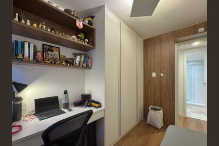 Apartamento à venda com 138m², 3 quartos e 2 vagasQuarto 1