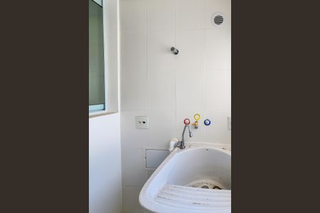 Apartamento à venda com 58m², 2 quartos e 1 vagaÁrea de Serviço