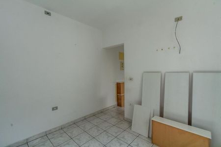 Casa à venda com 152m², 2 quartos e 2 vagas Casa à venda com 152m², 2 quartos e 2 vagasQuarto Edícula