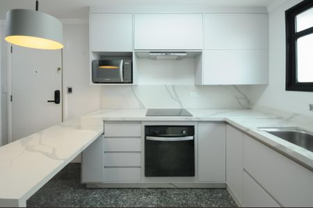 Apartamento à venda com 164m², 4 quartos e 3 vagasCozinha - Armários