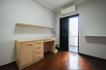 Apartamento à venda com 164m², 4 quartos e 3 vagasQuarto 1