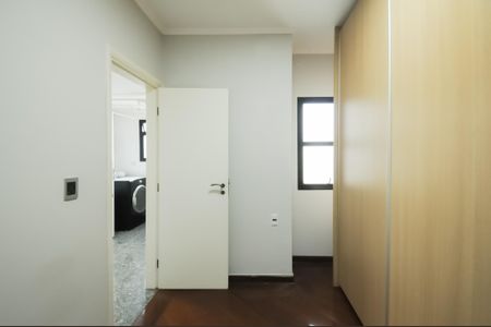 Apartamento à venda com 164m², 4 quartos e 3 vagasEscritório