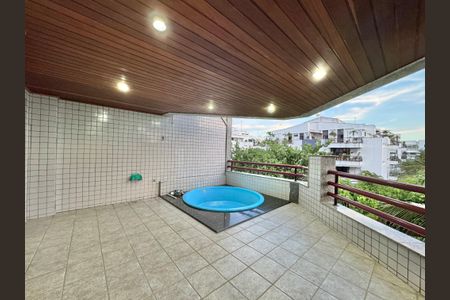 Apartamento à venda com 180m², 3 quartos e 1 vagaVaranda Sala