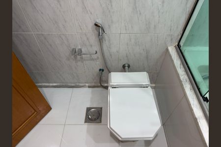 Apartamento à venda com 180m², 3 quartos e 1 vagaSuíte - Banheiro