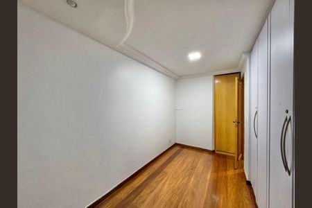 Apartamento à venda com 180m², 3 quartos e 1 vagaQuarto 2