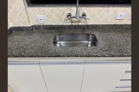 Apartamento à venda com 180m², 3 quartos e 1 vagaCozinha e Área de Serviço