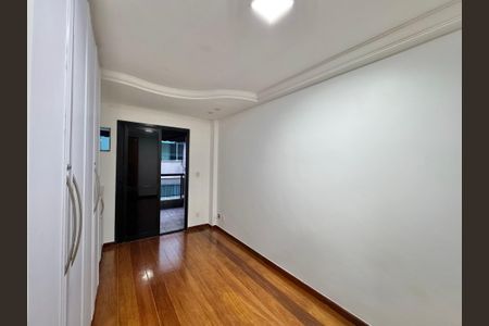Apartamento à venda com 180m², 3 quartos e 1 vagaQuarto 2