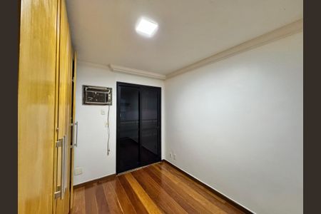 Apartamento à venda com 180m², 3 quartos e 1 vagaQuarto 1