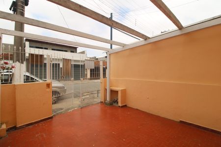 Casa à venda com 70m², 2 quartos e 1 vagaÁrea comum