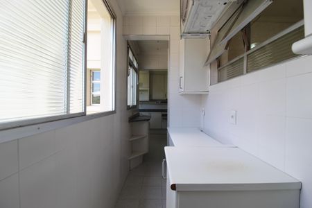 Apartamento à venda com 90m², 3 quartos e 1 vagaÁrea de Serviço