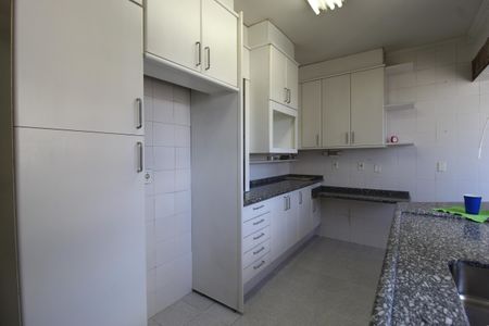 Apartamento à venda com 90m², 3 quartos e 1 vagaCozinha