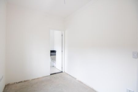 Casa à venda com 152m², 3 quartos e 4 vagasSuíte 2