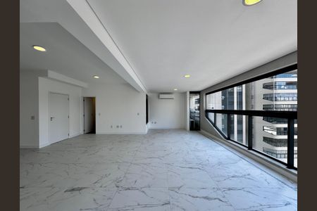 Apartamento à venda com 162m², 3 quartos e 3 vagasSala