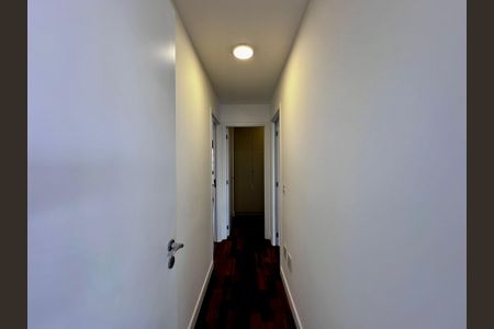 Apartamento à venda com 162m², 3 quartos e 3 vagasCorredor Suítes