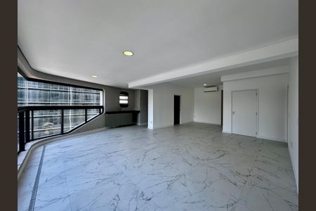 Apartamento à venda com 162m², 3 quartos e 3 vagasSala