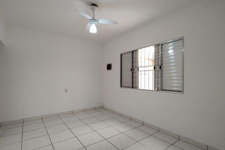 Casa para alugar com 65m², 3 quartos e 1 vaga Casa para alugar com 65m², 3 quartos e 1 vagaSala