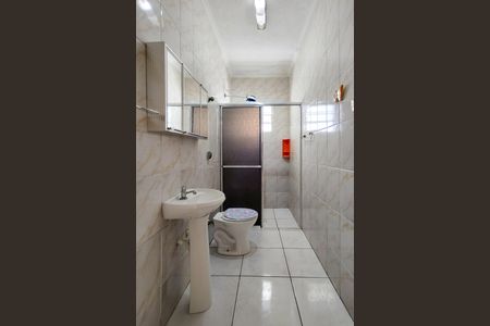 Casa para alugar com 65m², 3 quartos e 1 vaga Casa para alugar com 65m², 3 quartos e 1 vagaBanheiro