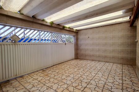 Casa para alugar com 65m², 3 quartos e 1 vaga Casa para alugar com 65m², 3 quartos e 1 vagaGaragem