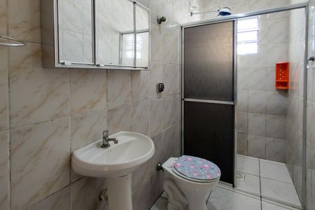 Casa para alugar com 65m², 3 quartos e 1 vaga Casa para alugar com 65m², 3 quartos e 1 vagaBanheiro