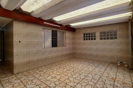 Casa para alugar com 65m², 3 quartos e 1 vaga Casa para alugar com 65m², 3 quartos e 1 vagaGaragem