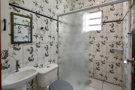 Casa para alugar com 65m², 3 quartos e 1 vaga Casa para alugar com 65m², 3 quartos e 1 vagaBanheiro da Suíte