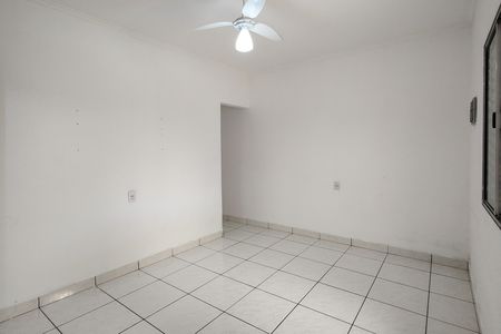 Casa para alugar com 65m², 3 quartos e 1 vaga Casa para alugar com 65m², 3 quartos e 1 vagaSala