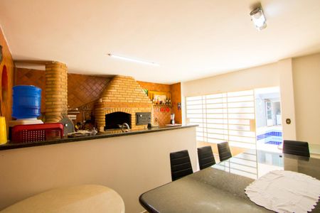 Casa à venda com 294m², 3 quartos e 4 vagasEspaço gourmet