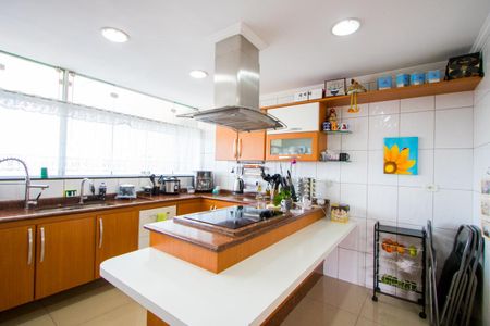 Casa à venda com 294m², 3 quartos e 4 vagasCozinha