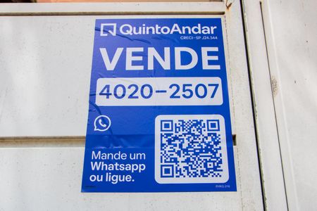 Casa à venda com 294m², 3 quartos e 4 vagasPlaquinha instalada na fachada