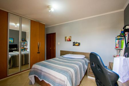 Casa à venda com 294m², 3 quartos e 4 vagasQuarto 1 - Suíte