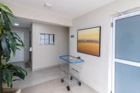 Apartamento à venda com 41m², 2 quartos e sem vaga Apartamento à venda com 41m², 2 quartos e sem vagaHall de Entrada