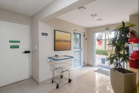 Apartamento à venda com 41m², 2 quartos e sem vaga Apartamento à venda com 41m², 2 quartos e sem vagaHall de Entrada
