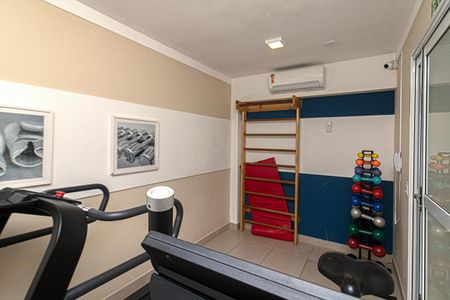 Apartamento à venda com 41m², 2 quartos e sem vaga Apartamento à venda com 41m², 2 quartos e sem vagaÁrea comum - Academia