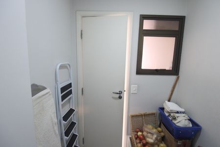 Apartamento à venda com 200m², 3 quartos e 4 vagasÁrea de Serviço - Quarto