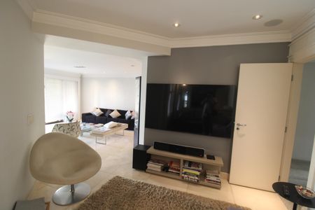 Apartamento à venda com 200m², 3 quartos e 4 vagasSala