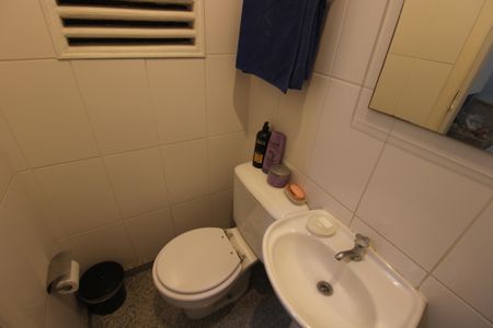 Apartamento à venda com 200m², 3 quartos e 4 vagasÁrea de Serviço - Banheiro