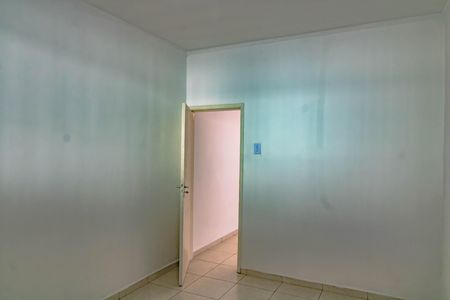 Casa para alugar com 200m², 2 quartos e 2 vagas Casa para alugar com 200m², 2 quartos e 2 vagasQuarto 1