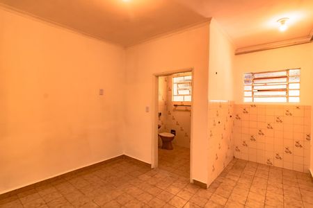 Casa para alugar com 200m², 2 quartos e 2 vagas Casa para alugar com 200m², 2 quartos e 2 vagasCopa
