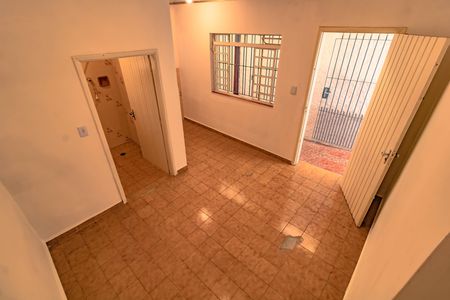 Casa para alugar com 200m², 2 quartos e 2 vagas Casa para alugar com 200m², 2 quartos e 2 vagasCopa
