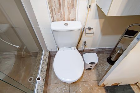 Casa à venda com 195m², 5 quartos e sem vagabanheiro 4  no 2 andar