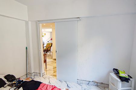 Casa à venda com 195m², 5 quartos e sem vagaquarto 1