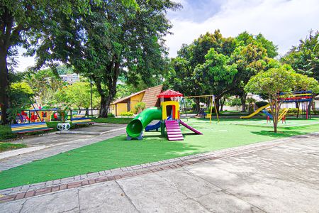 Casa à venda com 195m², 5 quartos e sem vagaárea comum