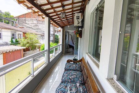 Casa à venda com 195m², 5 quartos e sem vagavaranda 2 andar