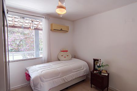 Casa à venda com 195m², 5 quartos e sem vagaQuarto 5 no 2 andar