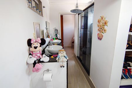 Casa à venda com 195m², 5 quartos e sem vagabanheiro do Quarto 3  no 2 andar
