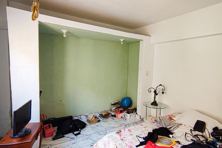 Casa à venda com 195m², 5 quartos e sem vagaquarto 1