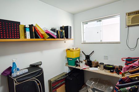 Casa à venda com 195m², 5 quartos e sem vagaQuarto 2 no 2 andar