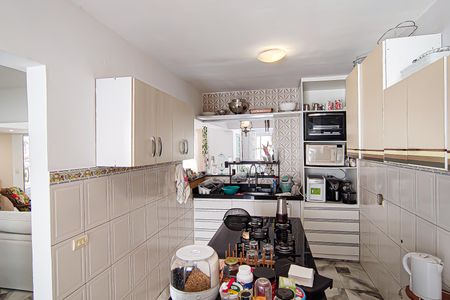 Casa à venda com 195m², 5 quartos e sem vagacozinha