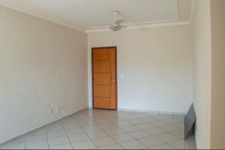 Casa para alugar com 80m², 2 quartos e 1 vagaSala