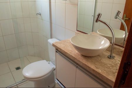 Casa para alugar com 80m², 2 quartos e 1 vagaBanheiro